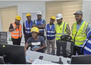 LERC delegation, LEC at CLSG substation control Center at Mount Coffee