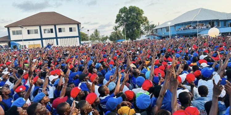 Government urged to enforce Supreme Court order to evict CDC