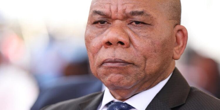 Sen. Chie proposes shorter tenures for President, and lawmakers