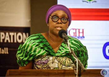 Liberia’s Foreign Minister Sara Beysolow Nyanti speaking at the Liberia Investment Conference in Accra, Ghana