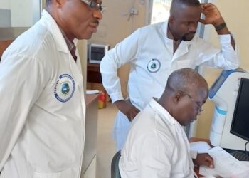 Dr. Dougbeh Chris Nyan conducting Mpox diagnostics at Liberia’s National Reference Laboratory