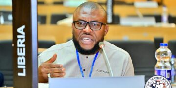 Civil Service Agency Director-General Josiah Joekai speaking during a legislative hearing on payroll integration