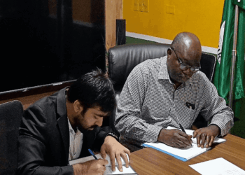 LMHRA and QMS officials sign MoU to modernize Liberia’s pharmaceutical and quality testing laboratory