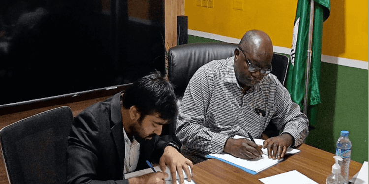 LMHRA and QMS officials sign MoU to modernize Liberia’s pharmaceutical and quality testing laboratory