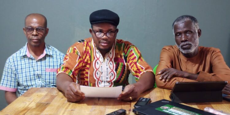 Leaders of Liberia’s forest watchdog groups NUCFDCs and NUCFMB hold a joint press conference calling for an investigation into threats against environmental activist Sampson Zammie
