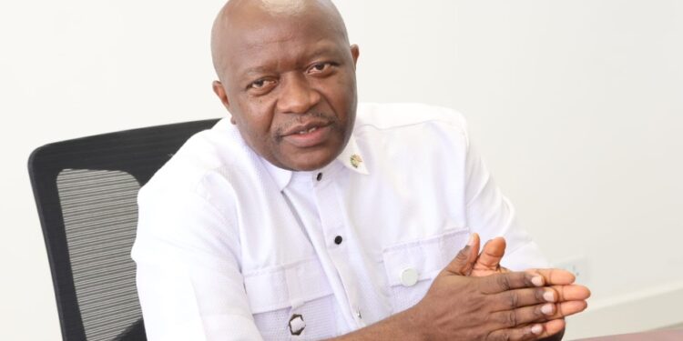 Finance Minister Augustine Ngafuan addresses journalists in Monrovia, clarifying Liberia’s $150 minimum wage policy and outlining new development deals.