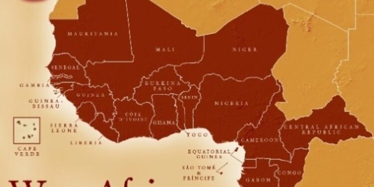Map of West Africa highlighting countries participating in the ECOWAS Free Roaming mobile agreement.