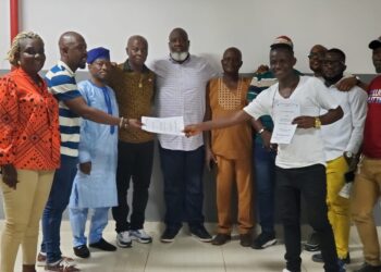 Liberia’s stevedores and union leaders celebrate after signing a landmark labor agreement with APM Terminals, securing higher wages and stronger protections