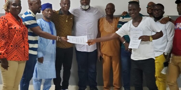 Liberia’s stevedores and union leaders celebrate after signing a landmark labor agreement with APM Terminals, securing higher wages and stronger protections