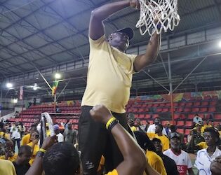 LPRC Oilers celebrate after the Liberia Basketball Association awards them the 2025 national championship following NPA Pythons’ Game 4 forfeit