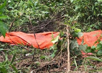 The body of missing man Augustine Nyaweh found buried in a swamp in Mount Barclay, prompting a police investigation into suspected mob killing.