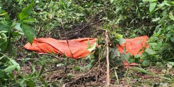 The body of missing man Augustine Nyaweh found buried in a swamp in Mount Barclay, prompting a police investigation into suspected mob killing.