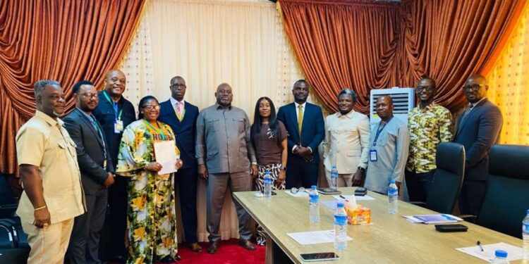 LERC Amends LEC distribution license