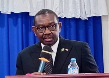 Liberia’s Justice Minister Cllr. N. Oswald Tweh delivers remarks urging African law students to defend constitutionalism, judicial integrity and unity