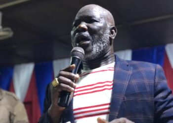 House Speaker Richard Nagbe Koon addresses residents during a public engagement on his southeastern Liberia tour.