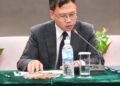 Chinese Ambassador YIN Chengwu speaking at a press briefing in Monrovia on China’s new Five-Year Plan and its opportunities for Liberia.