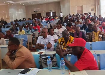 University of Liberia faculty gathered at ULFA general assembly meeting