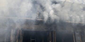 Fire outbreak at Red Light Market destroying shops in Paynesville
