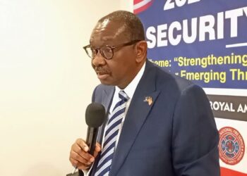 Justice Minister Oswald Tweh speaking on Liberia war crimes court dispute