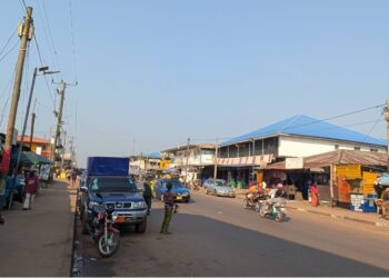 A busy Monrovia street scene illustrating daily economic life and the struggle for survival in Liberia.