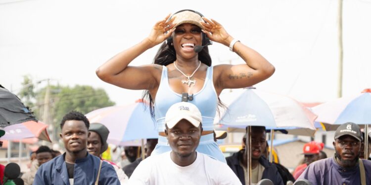 Social media personality Dr. Vicky Gray faces a fresh writ of arrest and travel restrictions in connection with an alleged assault case before a Liberian court.