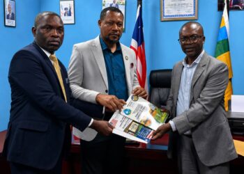 NBC Director General Hanson Senu Kiazolu Sr. presents concession compliance review reports to the Maryland Legislative Caucus at the Capitol Building.