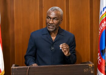 Alexander B. Cummings speaks during a press conference calling for an international investigation into Liberia's US$19.2 million cocaine seizure.