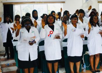 LMHRA official addressing certified pharmacy technicians in Monrovia