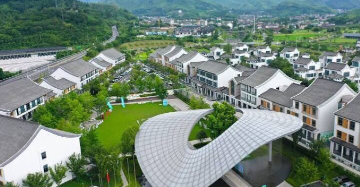 China’s Yucun Village Transforms From Mining Hub to Tourism Destination